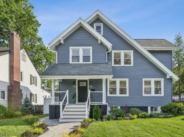 56 W Forest Ave, Teaneck Twp., NJ 07666