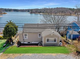 243 Lakeside Trail, Ridge, NY 11961