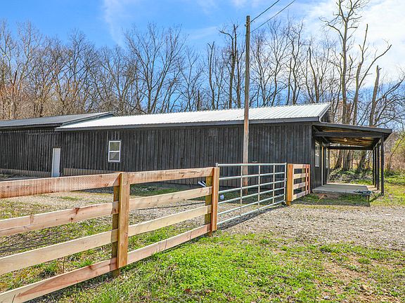 3rd image of 13957 E State Highway 70