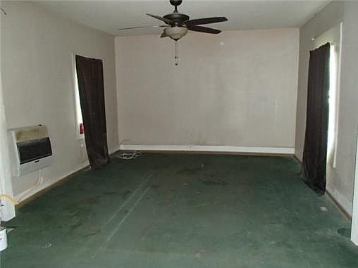 3rd image of 138 W 6th Ave