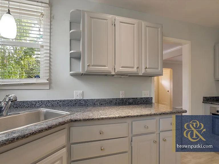 284 Margarita Ave — Photo 9