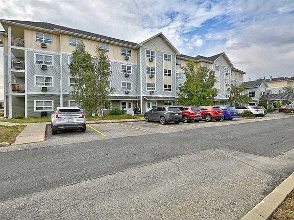 2nd image of 10402 S 111th St #424