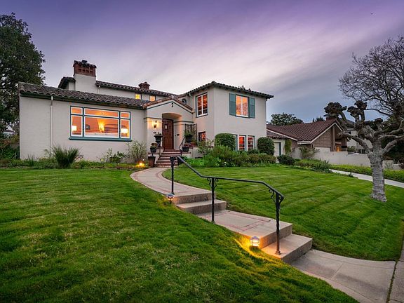 3rd image of 250 Harvard Rd