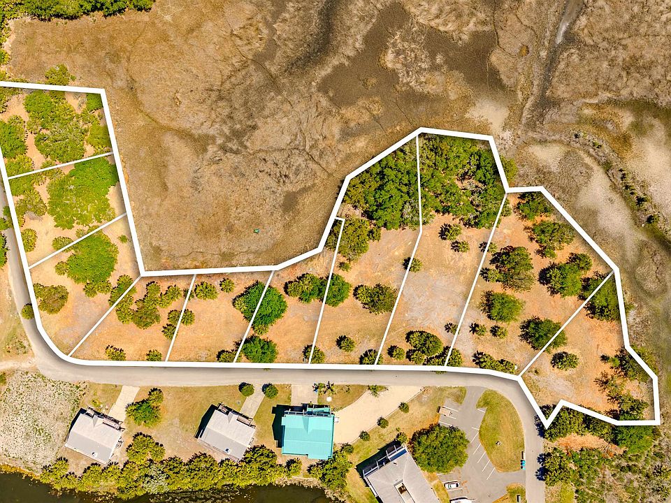 1st image of Sea Breeze Dr