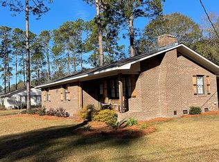 10 Holly Dr, Homerville, GA 31634
