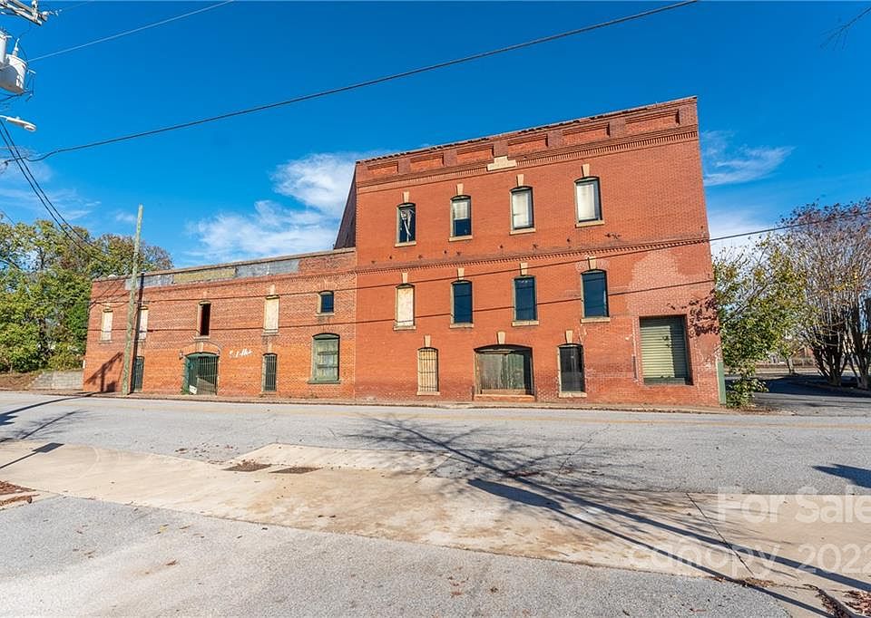 220 N Gadberry St, Union, SC 29379 MLS 3923293 Zillow