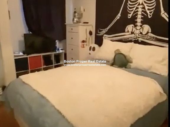 26 Hemenway St. #37 Boston - Back Bay Unit Photo 5