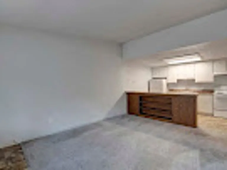 Cedargate Apartments Shelbyville Kentucky — Photo 9