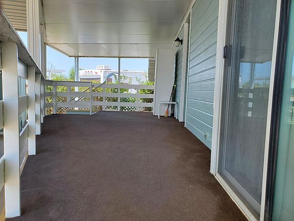 4th image of 1295 S Cawston Ave Space 310