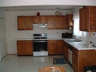 2nd image of 456 Oakgrove Ct #1