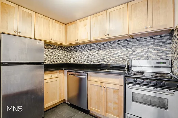 Rented by MNS Marketing | media 13