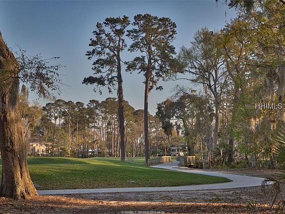 3rd image of 3 Gleneagles Ct