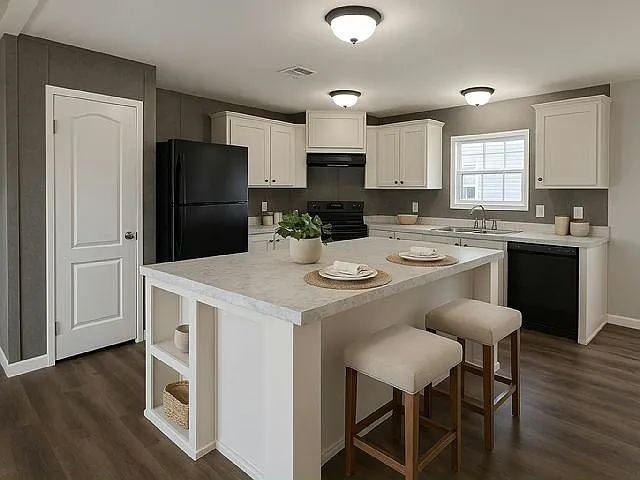 3 bed, 2.0 bath, 1120 sqft, $2,150 — Photo 3