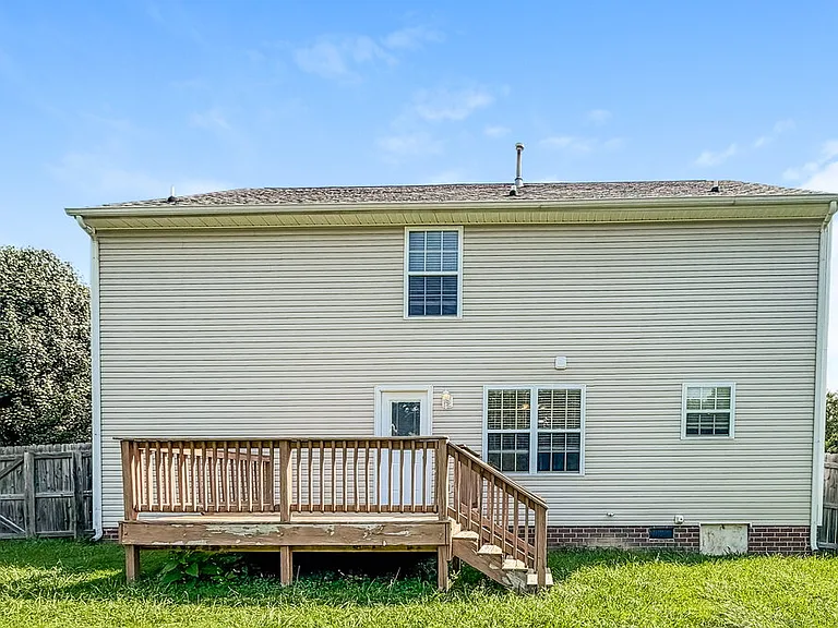 1864 Devon Dr — Photo 17