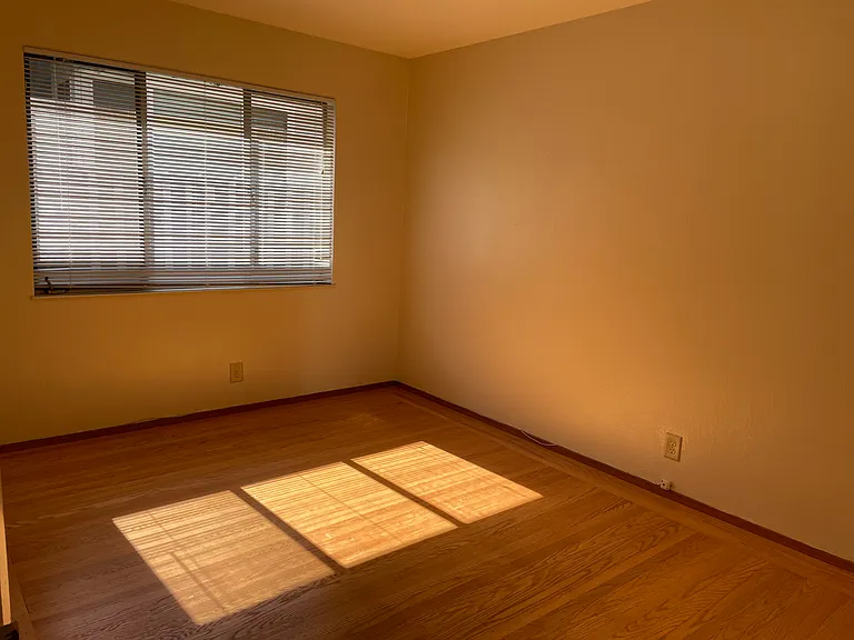 2450 Milvia Street — Photo 27