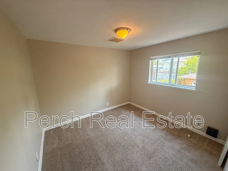 954 Winona Ct — Photo 11