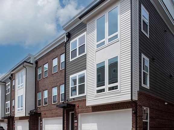 4th image of 10584 Red Oak St