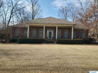 48 Golden Oak Dr, Trinity, AL 35673