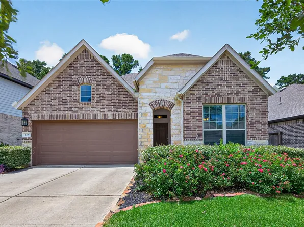 135 Winged Elm Ct, Willis, TX 77318