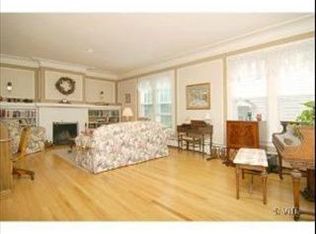 236 Stewart Ave, Waukegan, IL 60085