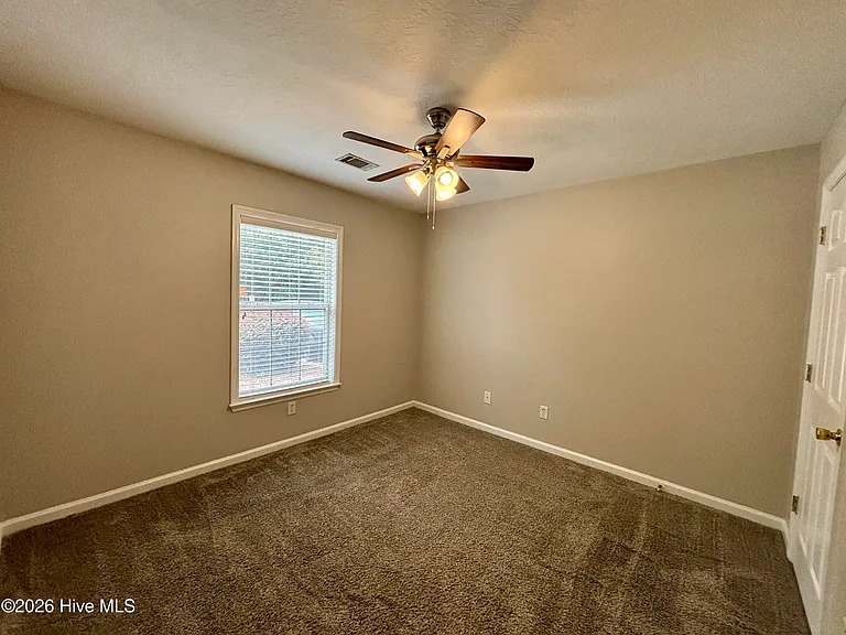2195 Bridgeton Rd — Photo 11