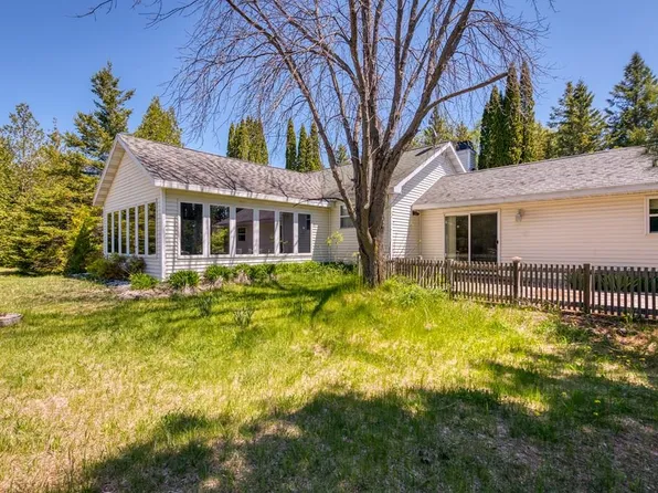 11331 Homestead Dr, Ellison Bay, WI 54210