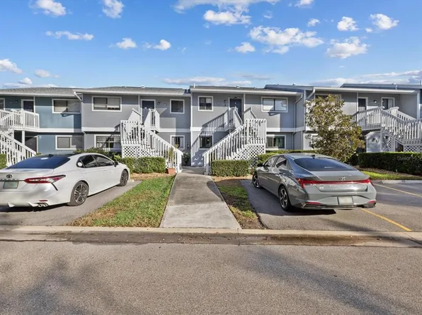 6033 34th St W APT 55, Bradenton, FL 34210