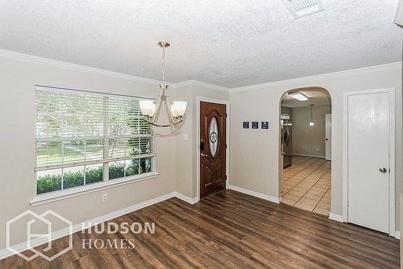 2nd image of 4349 Mesa Dr