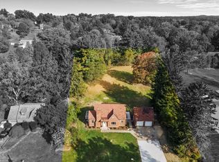 242 Moreland Rd, Pittsburgh, PA 15237