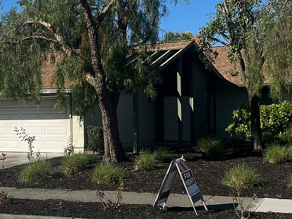 4th image of 4141 Pinot Dr