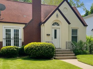 516 Whittlesey Ave, Saint Joseph, MI 49085