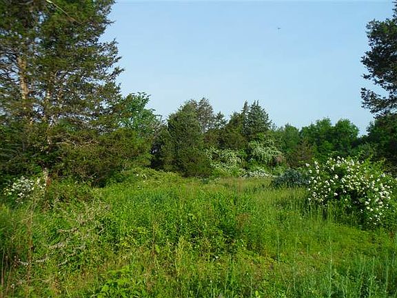 4th image of 2 Millbrook Ln