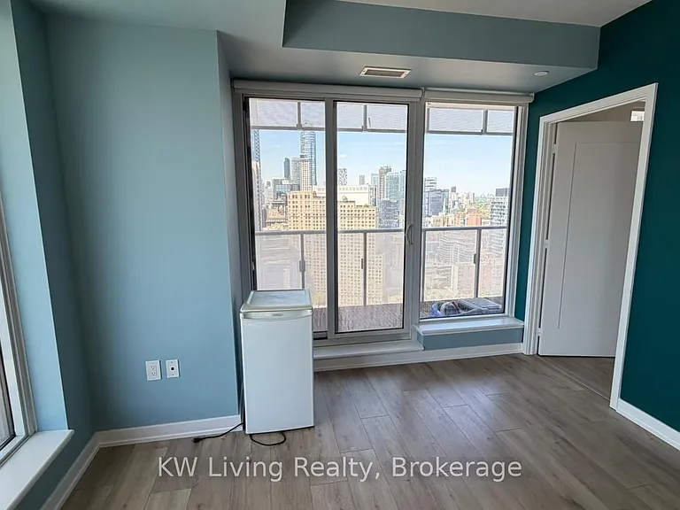 28 Freeland St #2904 — Photo 5