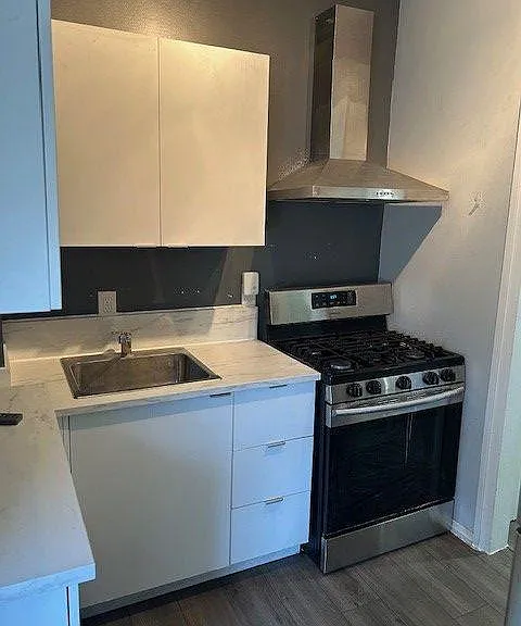 854 N Penn St — Photo 30