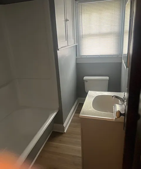 4216 Graceland Ave — Photo 6