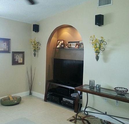 4th image of 3506 W 80th St Unit 203