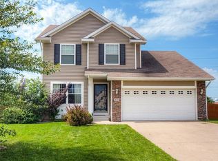 840 SE Hummingbird Cir, Waukee, IA 50263