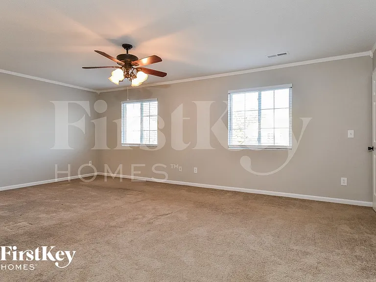5004 Emberly Dr — Photo 7