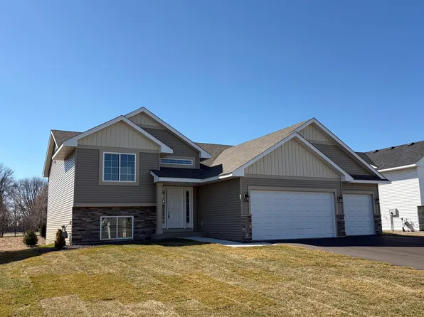 17703 Empire Trl, Lakeville, MN 55044