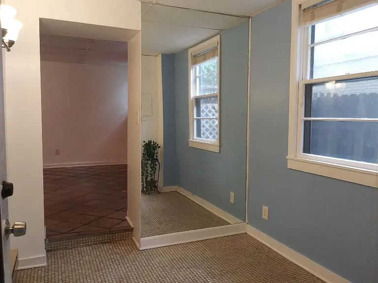 585 Elmwood Dr NE — Photo 30