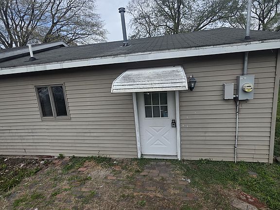 2nd image of 420 W State St