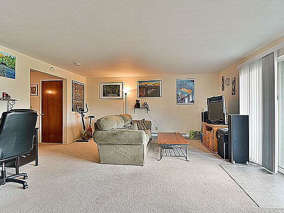 3rd image of 23003 Marine View Dr S APT B102