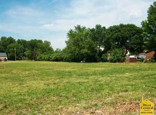 1319 Spring St, Sedalia, MO 65301