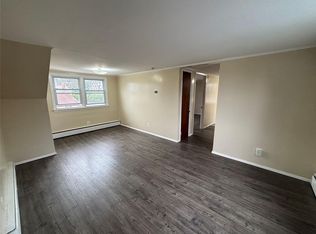 589 Windmill Ave, West Babylon, NY 11704