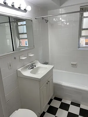 Rented by Austin Sheppard Realty Inc | media 9