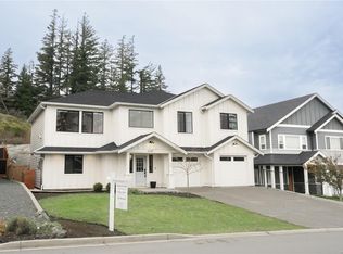 2316 Mountain Heights Dr, Sooke, BC V9Z 1M4