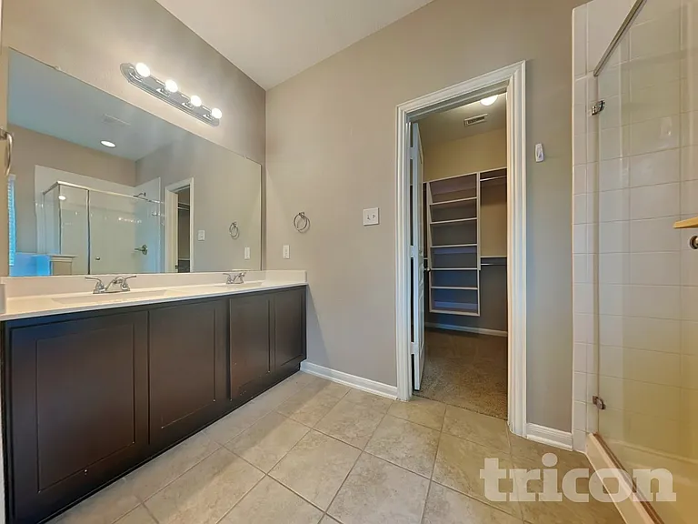 7707 Foxwaithe Ln — Photo 8
