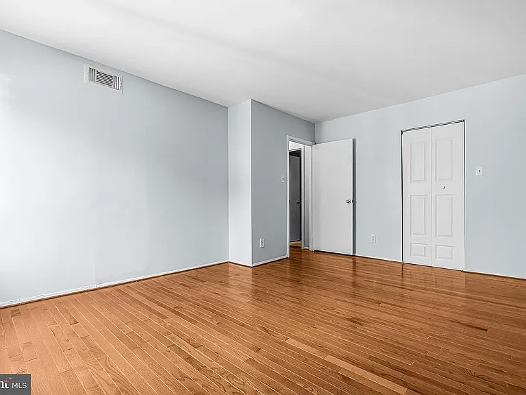 11206 Cherry Hill Rd #204 — Photo 14