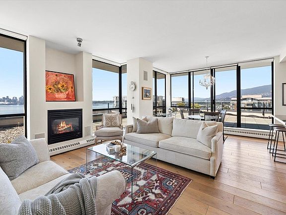 2nd image of 124 W 1st St Penthouse 2