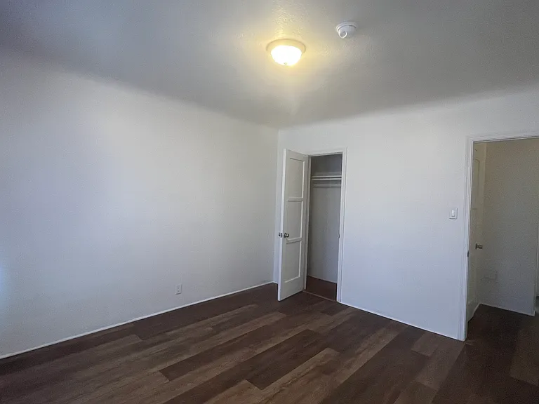 3520 W 39th St — Photo 8